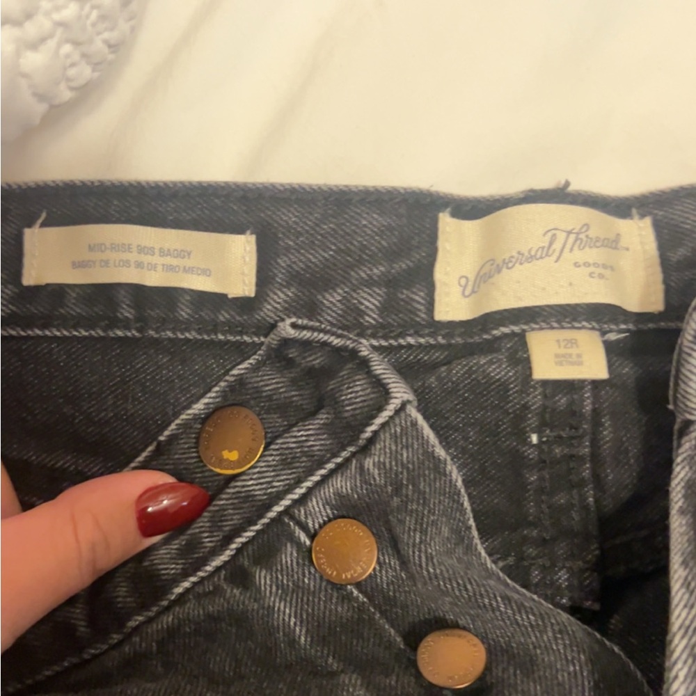 Universal threads 90s mid rise baggy black jeans